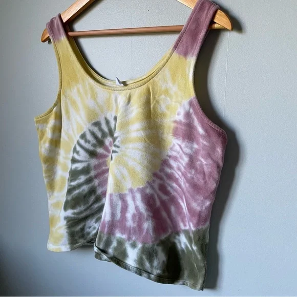 Old Navy Tye Dye Tank Top - Picture 3 of 5